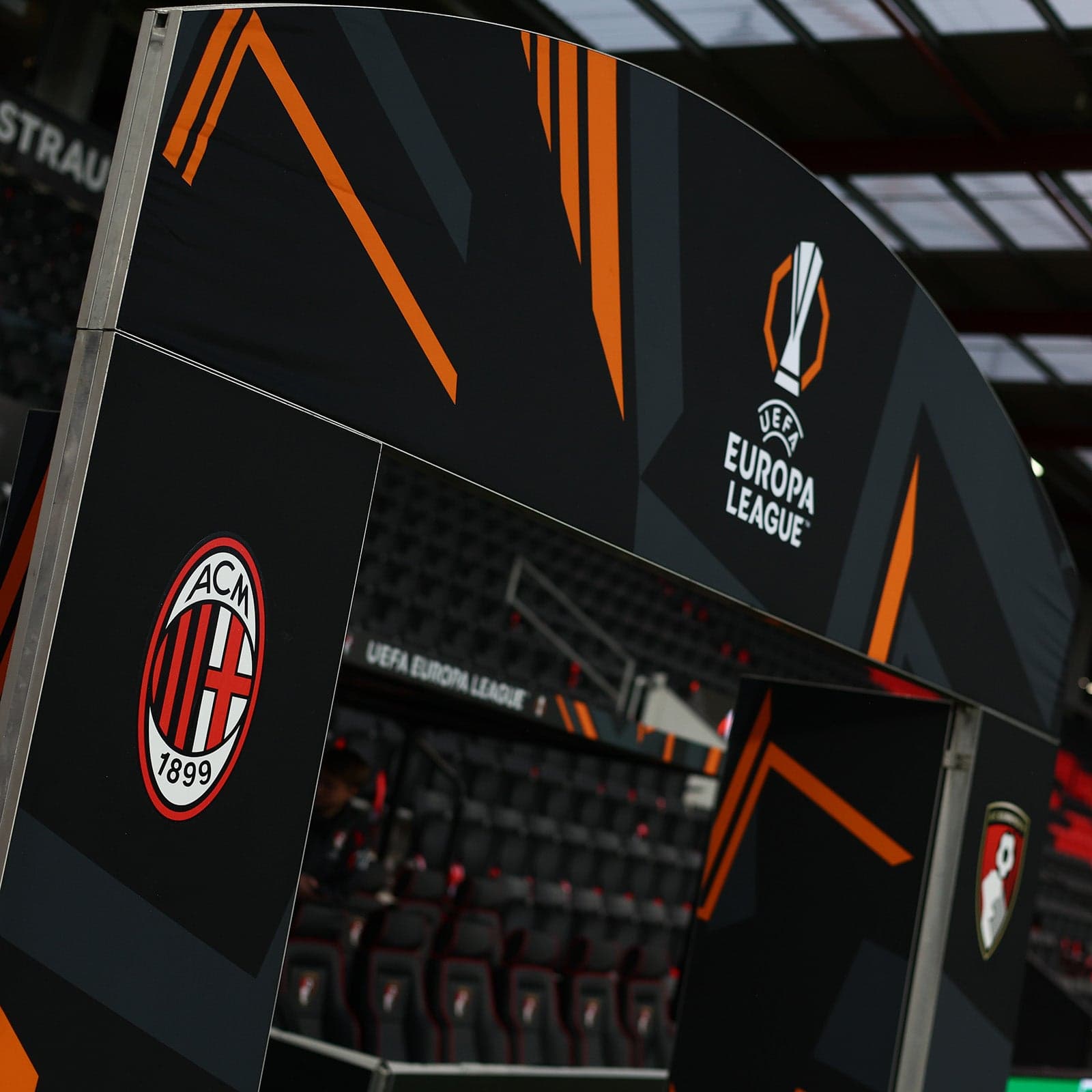 BOURNEMOUTH-MILAN: LE FORMAZIONI UFFICIALI