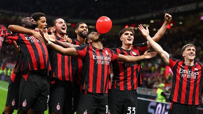 MILAN AGLI OTTAVI: 3-0 AL LECCE