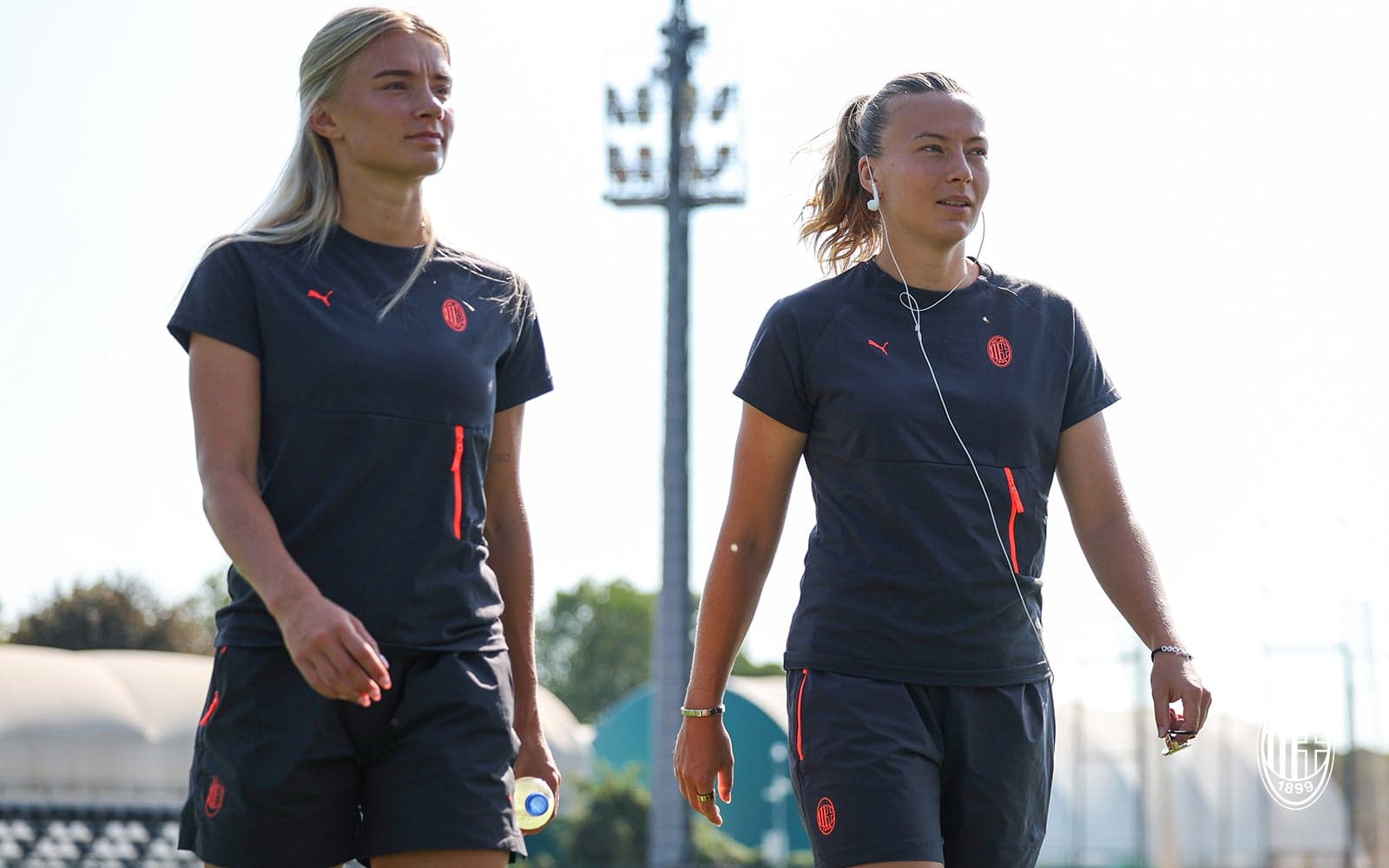 Thea Kyvåg and Sara Kanutte