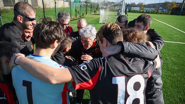 AC MILAN E FONDAZIONE MILAN PROMUOVONO UNO SPORT ACCESSIBILE E INCLUSIVO DURANTE LE FESTIVITÀ
