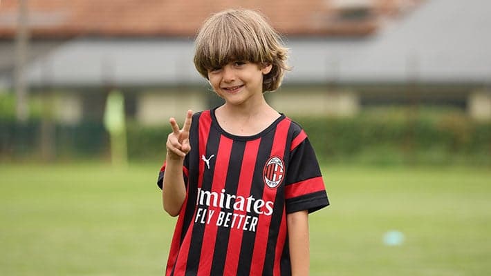 AC MILAN TORNA A PRISHTINA PER LANCIARE IL SUO PRIMO MILAN JUNIOR CAMP IN KOSOVO