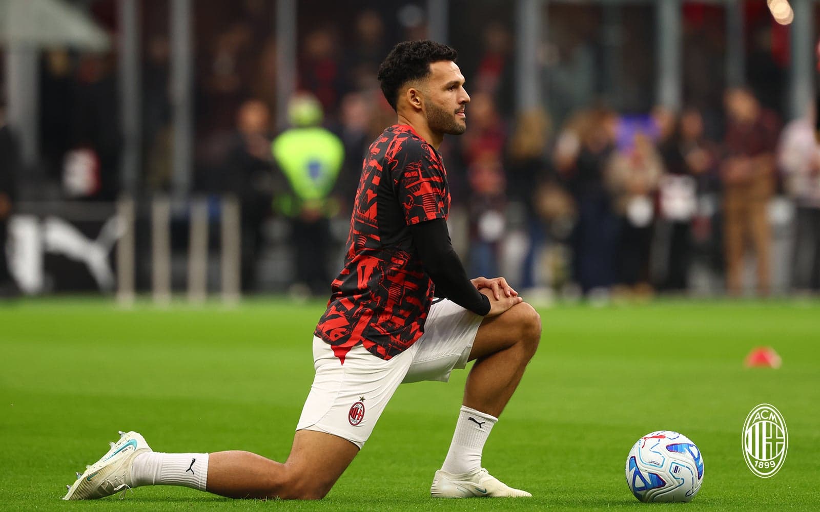 Gonçalo Ramos nel riscaldamento - Milan-Atalanta, Serie A 2026/27